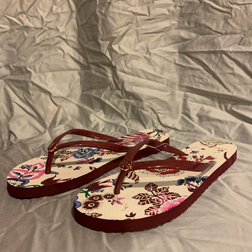 Tory Burch Printed Flip Flop, New Claret Happy, 10